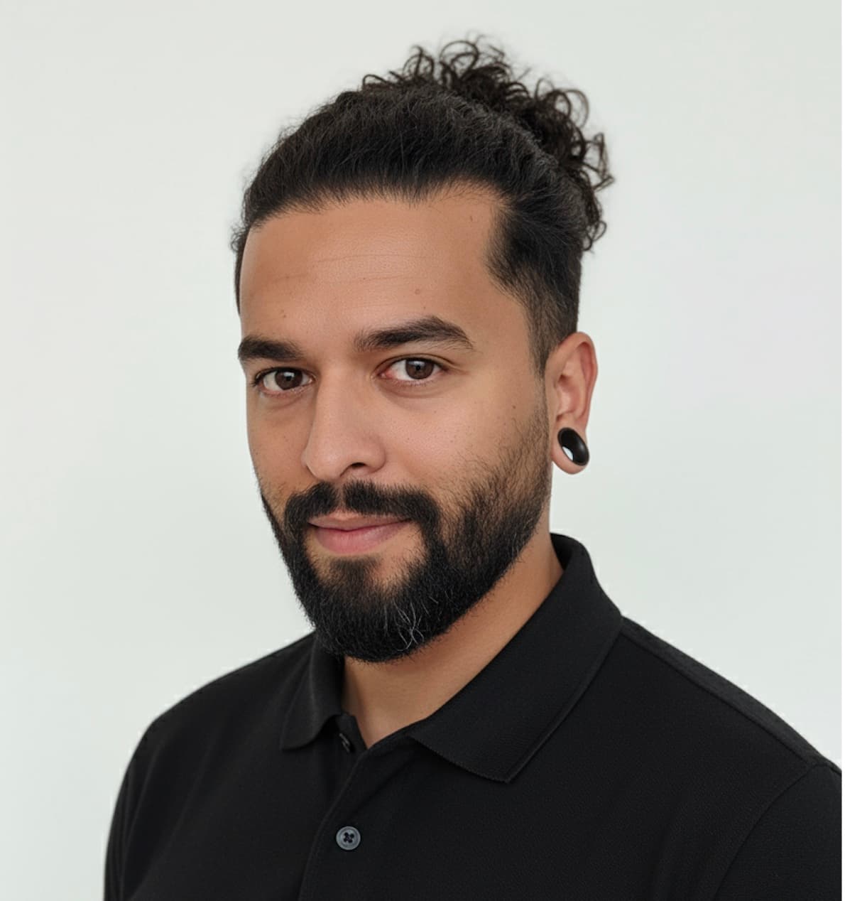 Charles DeSouza — headshot